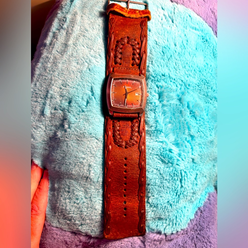 Vintage Fossil Unisex stainless steel leather glow in the dark watch wit…